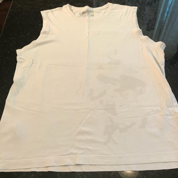 Men’s Eddie Bauer Legend Wash Sleeveless T’s - Picture 6 of 7